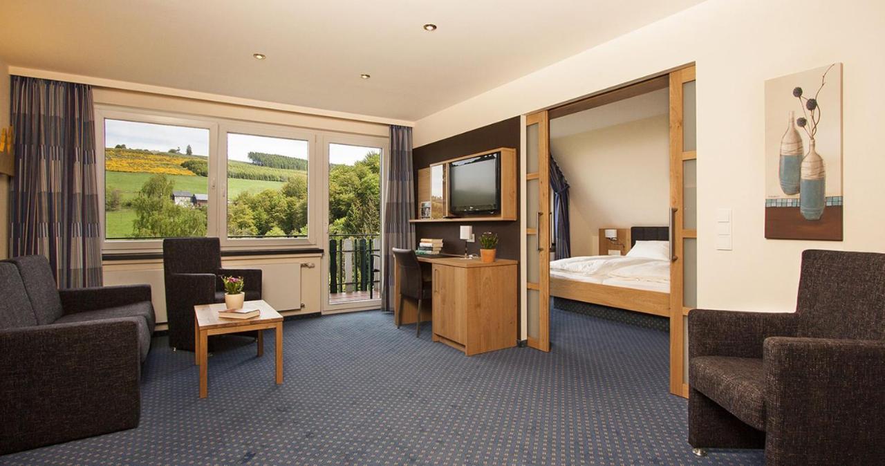 Hotel Gut Vorwald シュマレンベルク エクステリア 写真