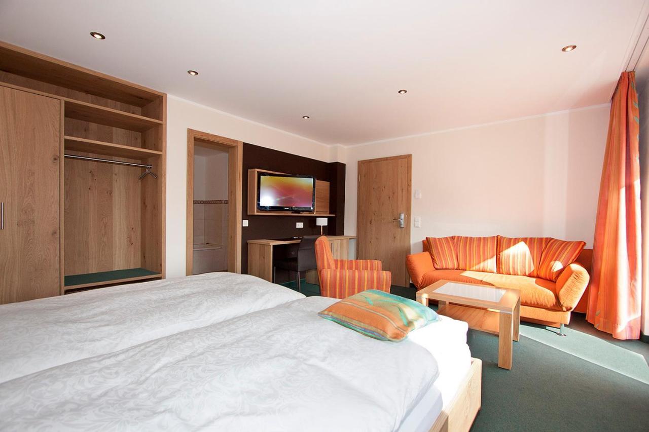 Hotel Gut Vorwald シュマレンベルク エクステリア 写真